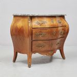 1349 1348 CHEST OF DRAWERS